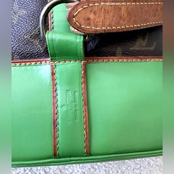 Louis Vuitton Randonee GM Backpack - Picture 16 of 16